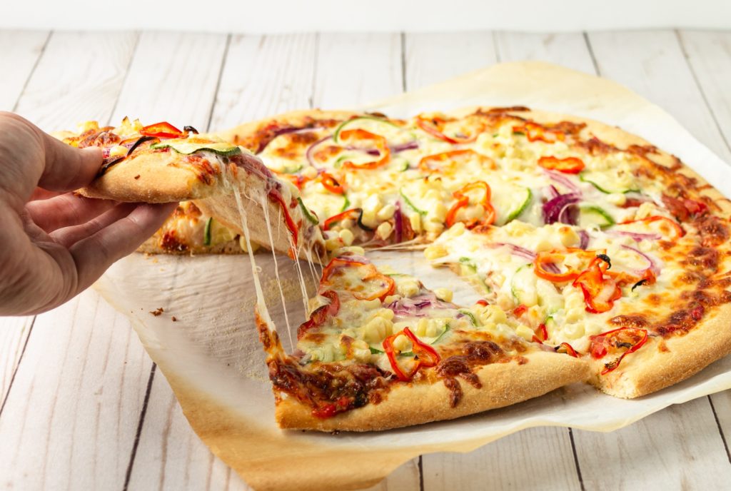 Tuniaková pizza